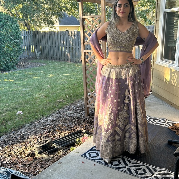 Purple brocade lehenga - Picture 6 of 17